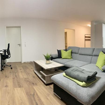 Firmen & Ferienwohnung Brecht 1 Waibstadt Dış mekan fotoğraf