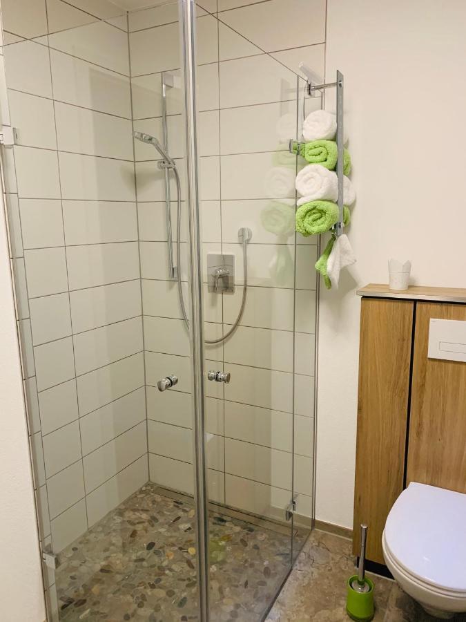 Firmen & Ferienwohnung Brecht 1 Waibstadt Dış mekan fotoğraf