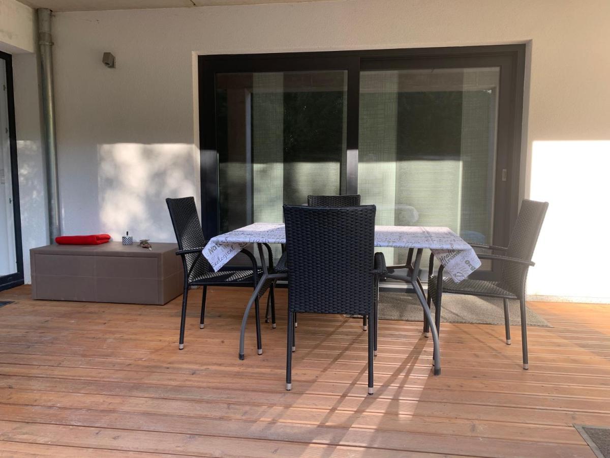 Firmen & Ferienwohnung Brecht 1 Waibstadt Dış mekan fotoğraf